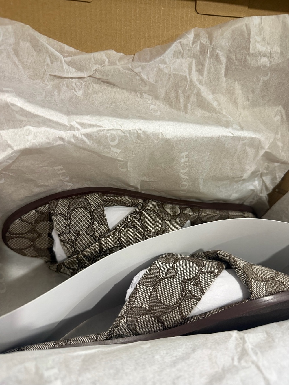 Coach Women Link Criss Cross Slide Signature Comfort Sandals 8.5 B New with box - Picture 11 of 14